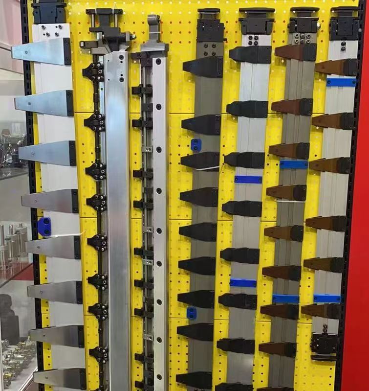 Gripper Bars